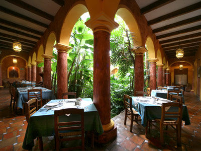 Casa Mexicana Hotel